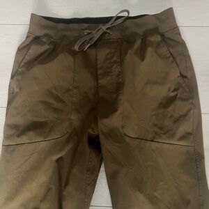 lululemon athletica Men's Brown Joggers pants run a bit smaller than usual